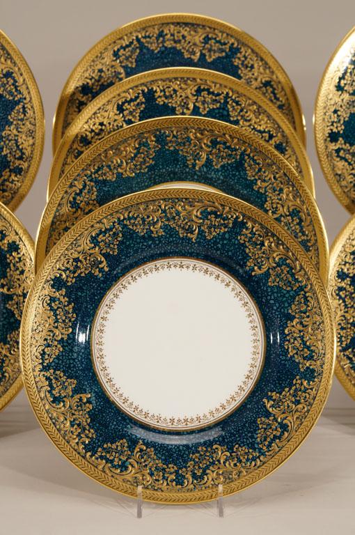 Set of 12 Royal Doulton "Shagreen" Teal Dinner Plates